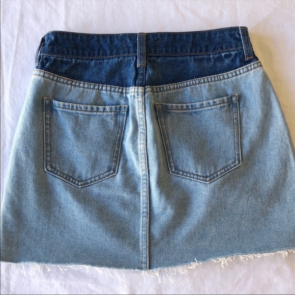 Double Tone Mini Jean Skirt - Picture 4 of 5